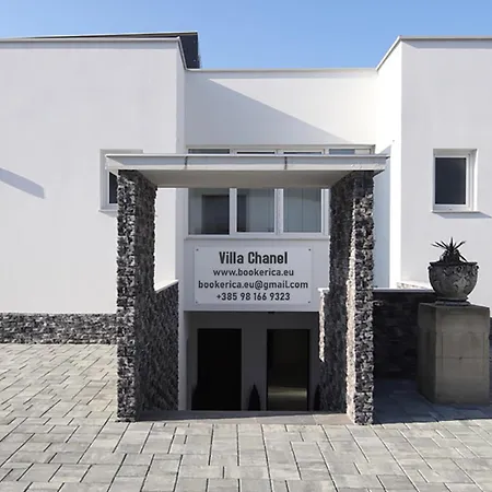 Villa Chanel *